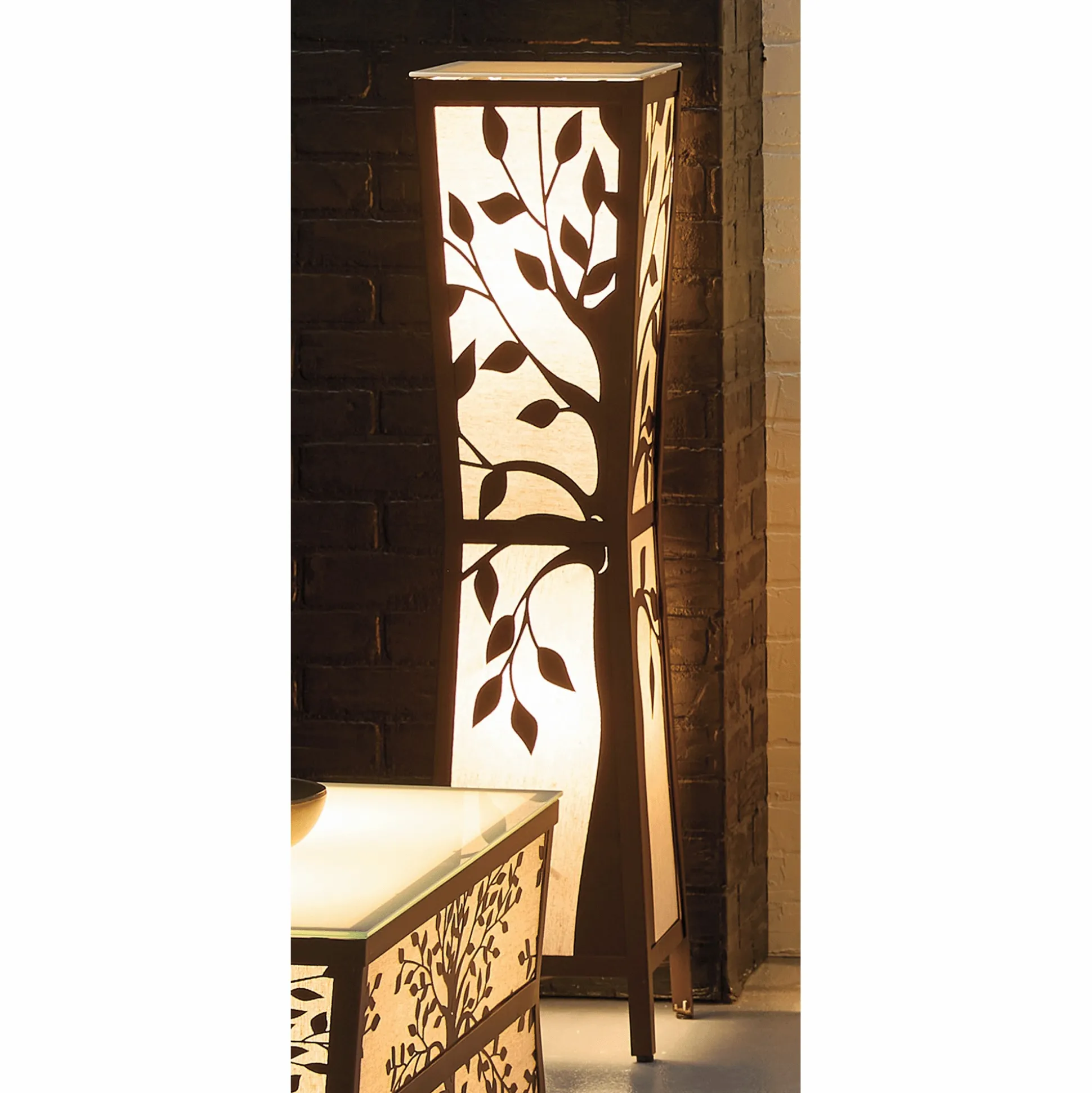 Vera Floor Lamp