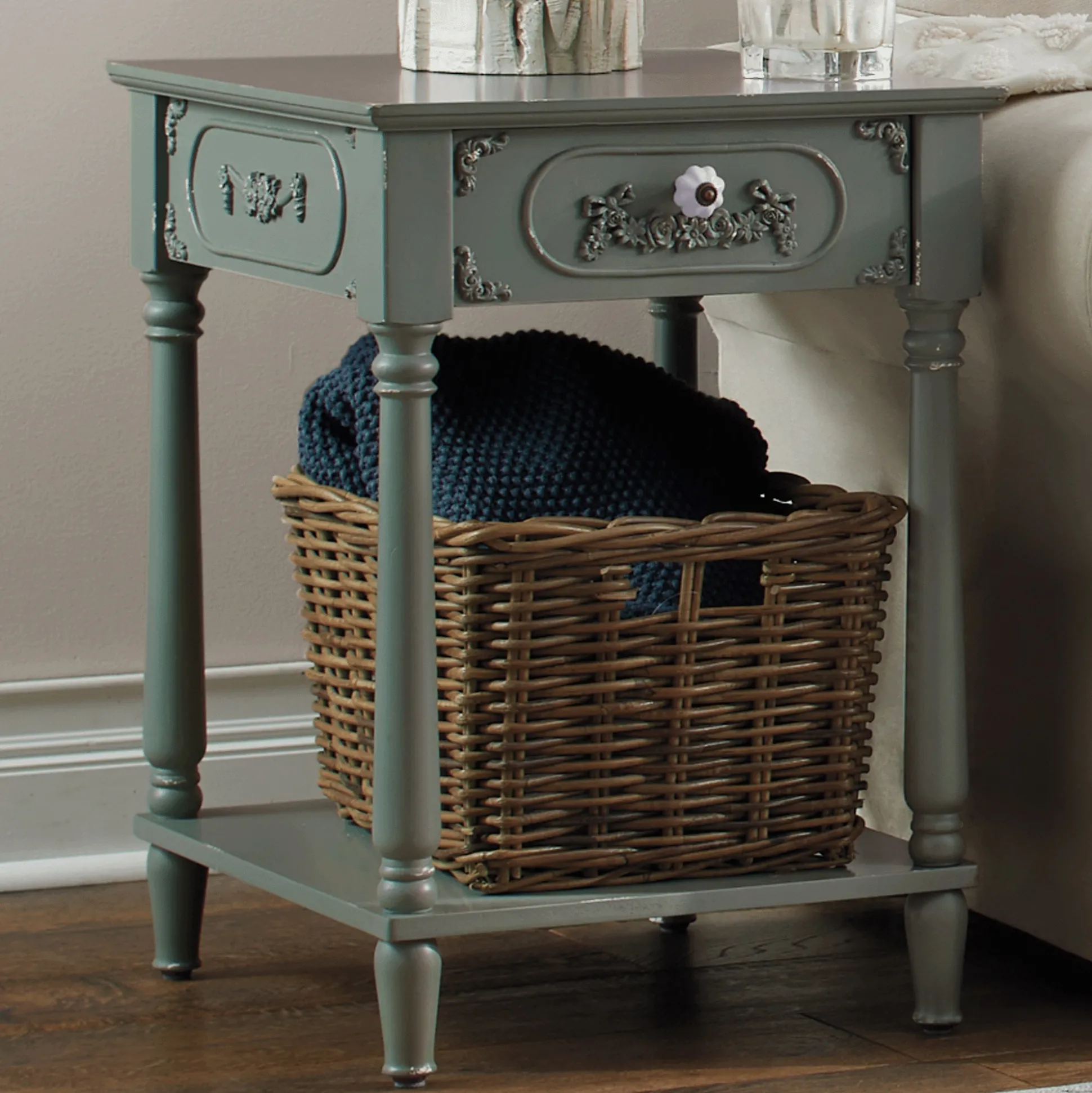 Vicenza End Table