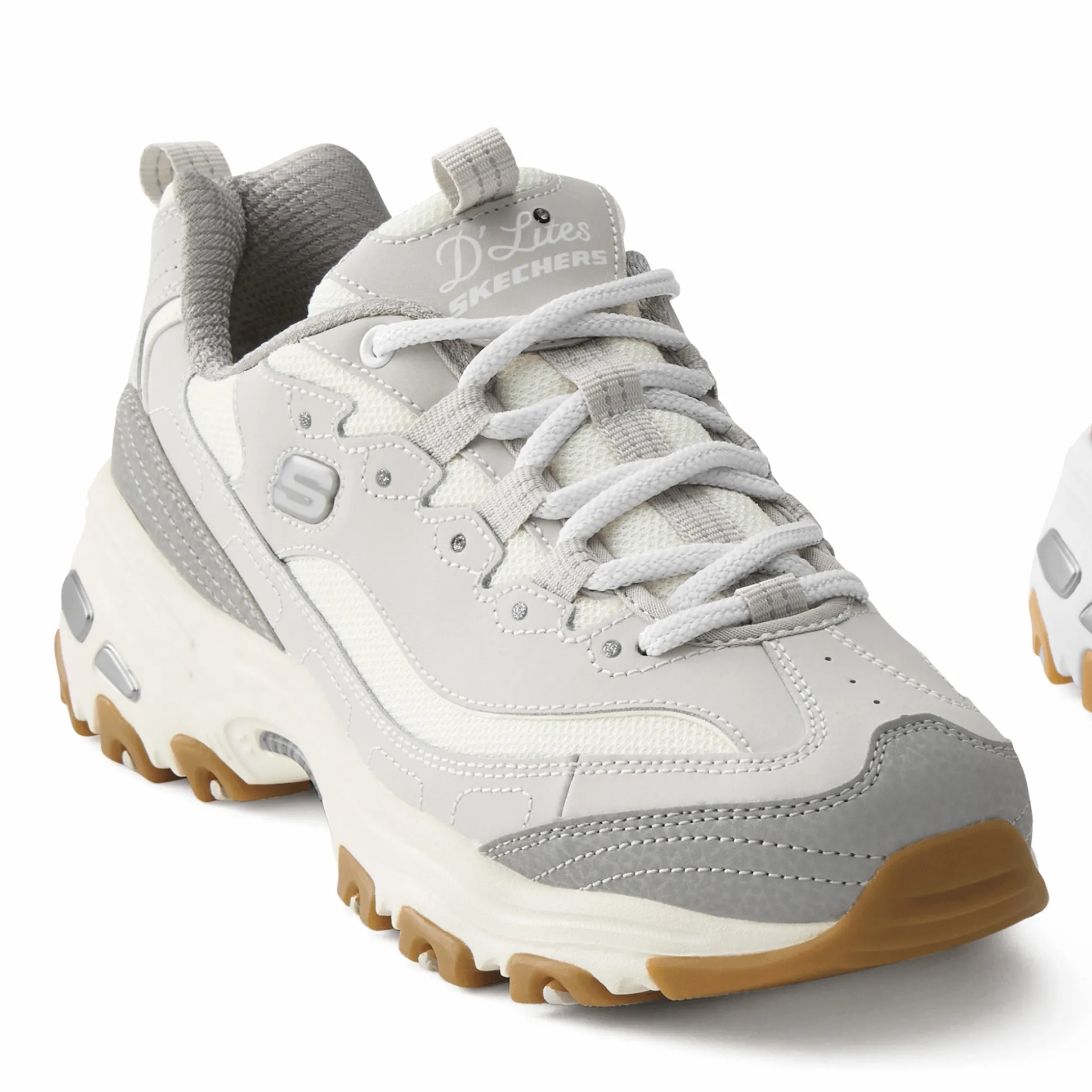 Women's Skechers D'Lites Popular Vote Shoe in Genuine Leather