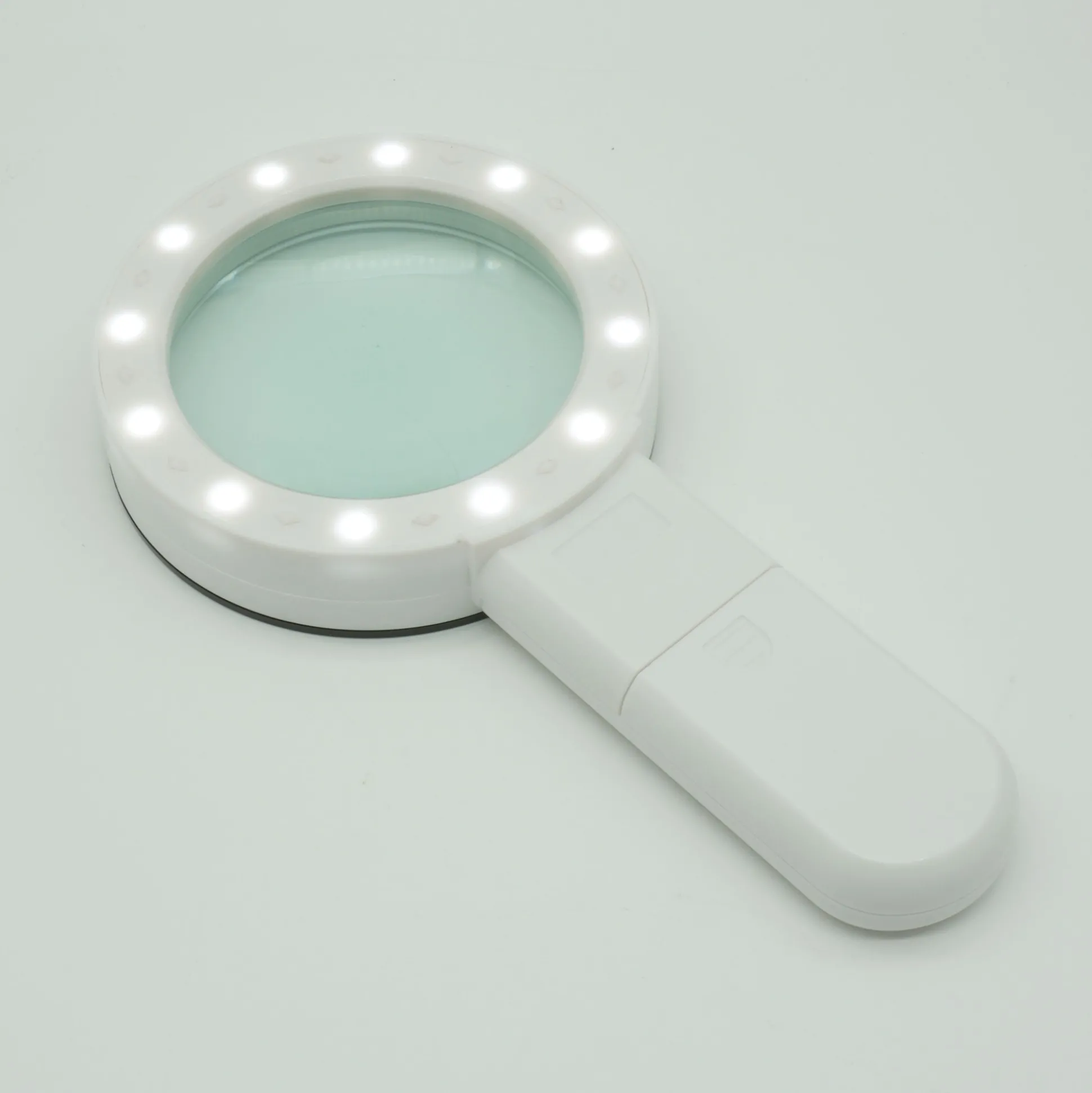 30x Magnifying Glass with 12 LEDs