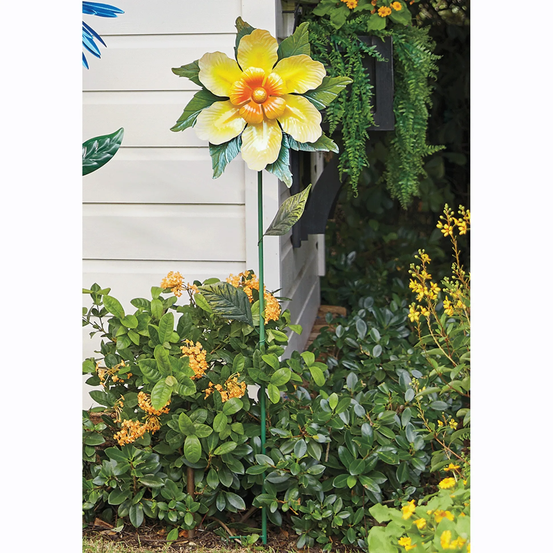 Yellow Flower Spinner Stake